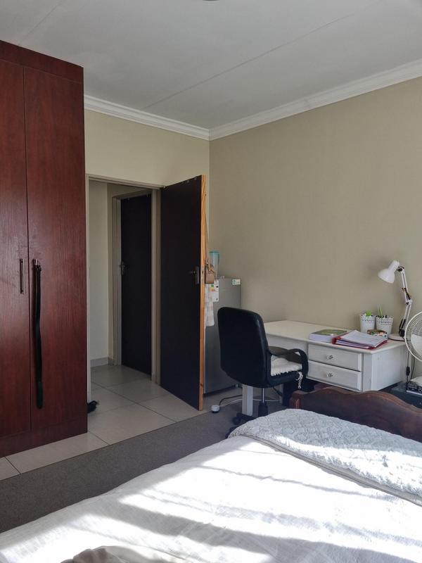 2 Bedroom Property for Sale in Van Der Hoff Park North West